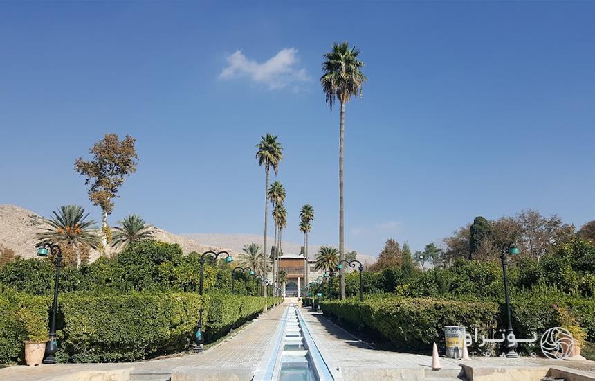 معماری باغ دلگشا شیراز